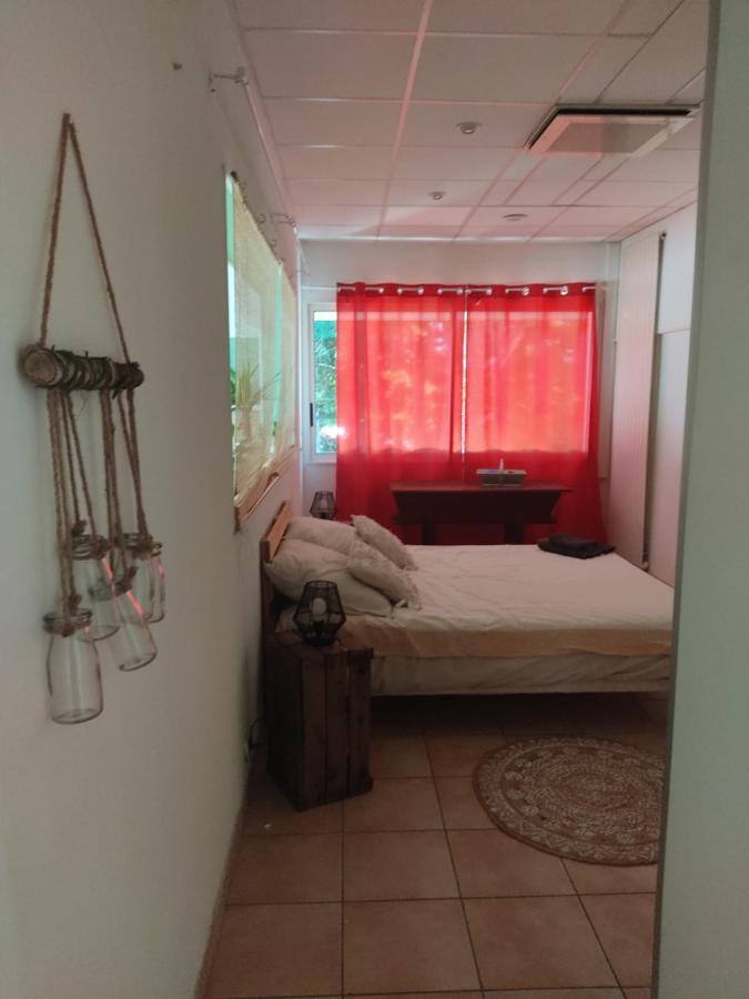 Appartement Velleron-4 Personnes Extérieur photo